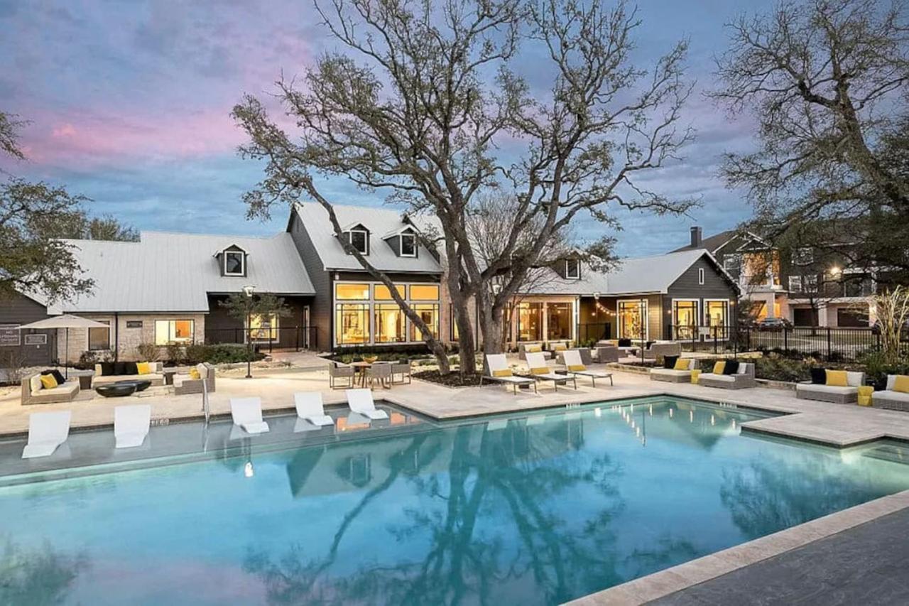Elegant 1Br With Resort Style Pool Near The Domain Austin Bagian luar foto