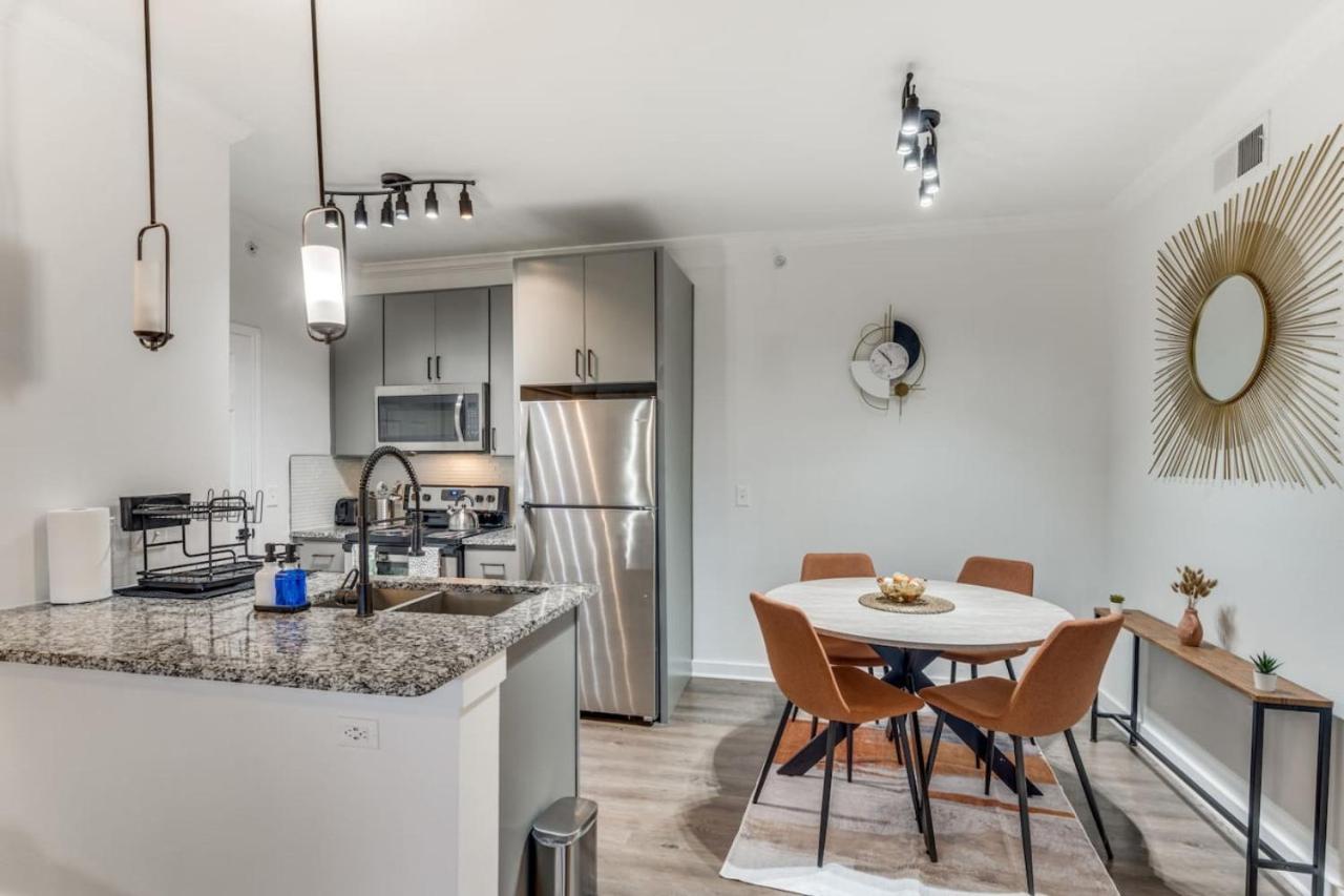 Elegant 1Br With Resort Style Pool Near The Domain Austin Bagian luar foto