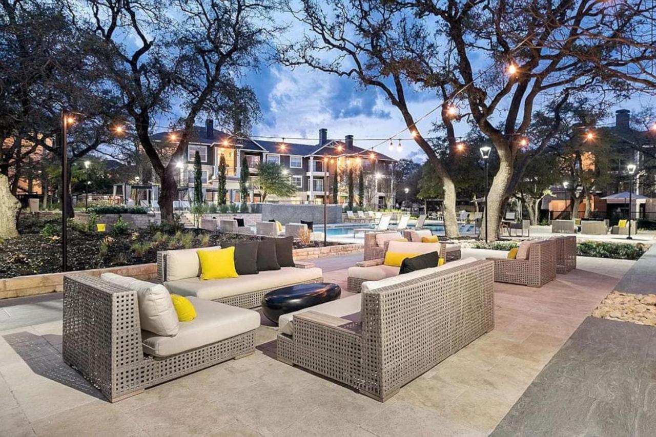 Elegant 1Br With Resort Style Pool Near The Domain Austin Bagian luar foto